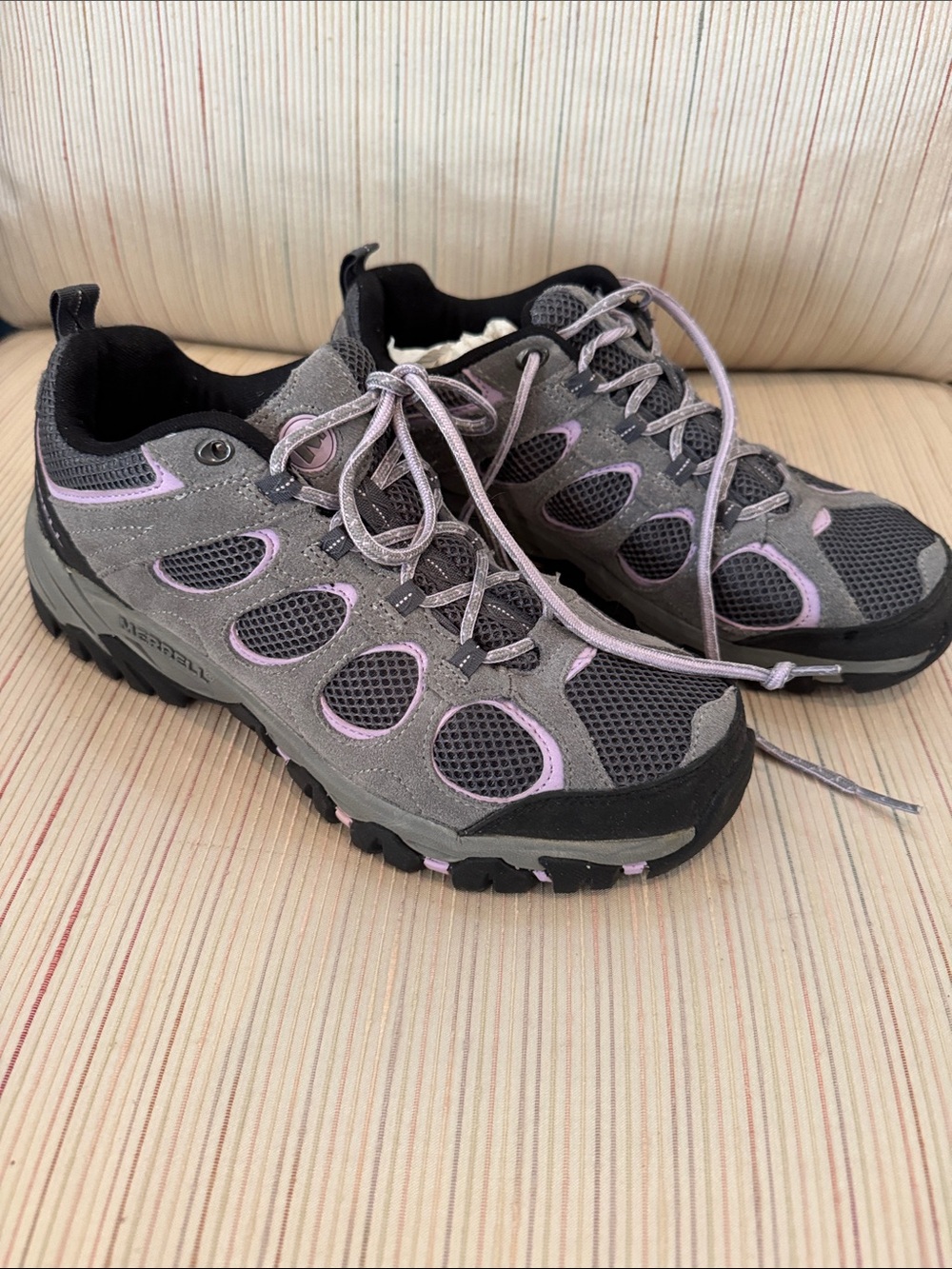 Merrell Women's Gray and Light Purple Trail Sneakers 8-1/2